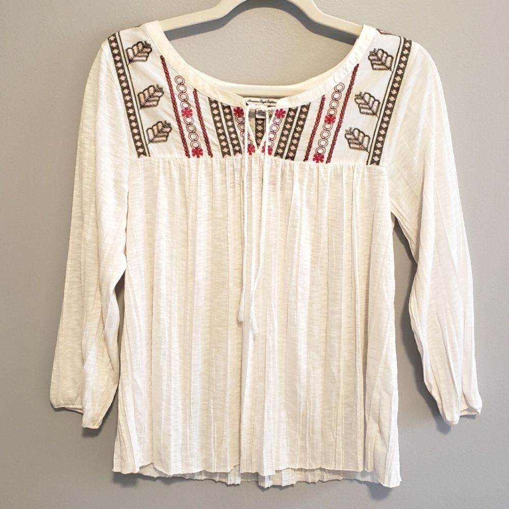 American Eagle Flowy White Embroidered Top